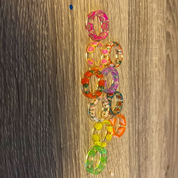 10, clear fruit rings. - Picture 2 of 3